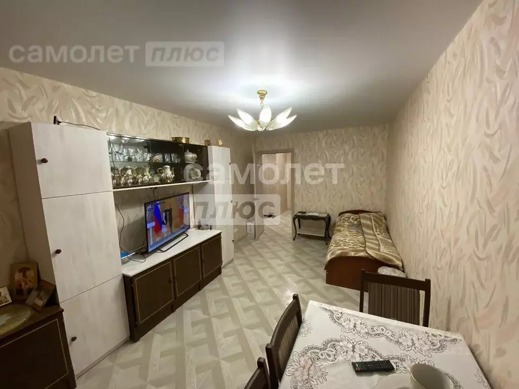 1-к кв. Иркутская область, Ангарск 19-й мкр, 9 (35.0 м) - Фото 0