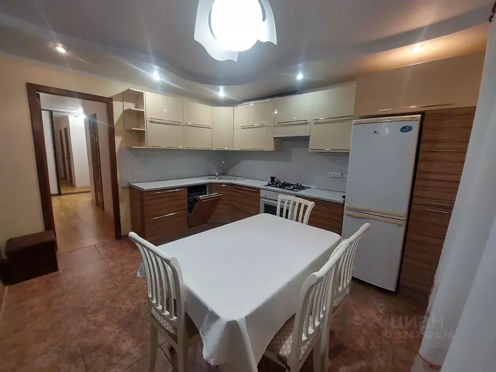 3-к кв. Пензенская область, Пенза просп. Строителей, 70 (71.0 м) - Фото 1