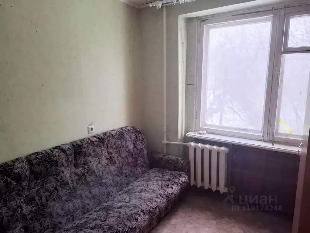 Комната Свердловская область, Екатеринбург ул. Токарей, 58к2 (7.4 м) - Фото 0