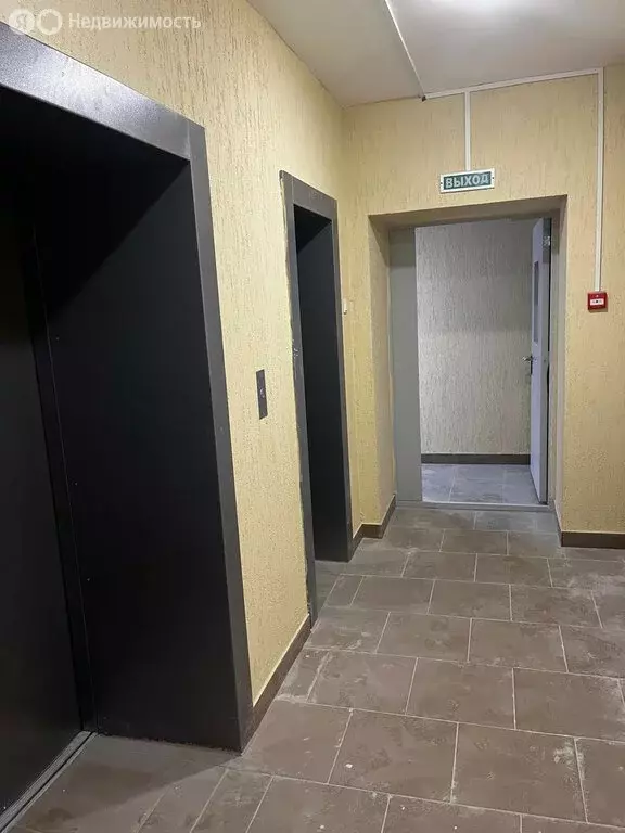 1-комнатная квартира: Тамбов, Коммунальная улица, 72А (50 м) - Фото 0