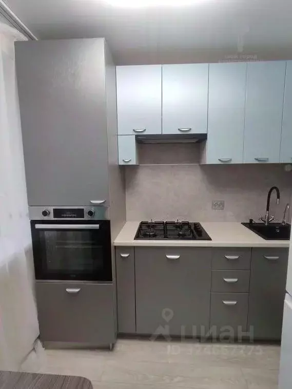 2-к кв. Омская область, Омск наб. Иртышская, 48 (42.1 м) - Фото 1