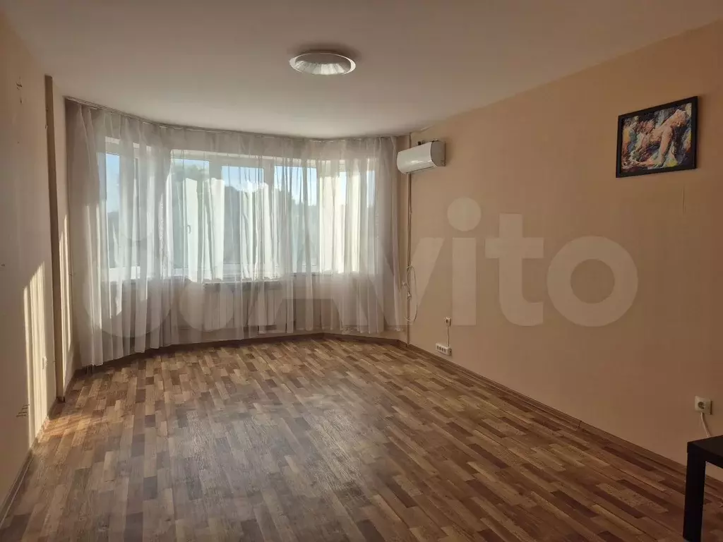 1-к. квартира, 42 м, 4/17 эт. - Фото 1