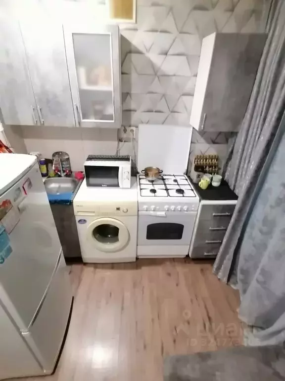 1-к кв. Смоленская область, Рославль Республиканская ул., 6 (29.7 м) - Фото 2