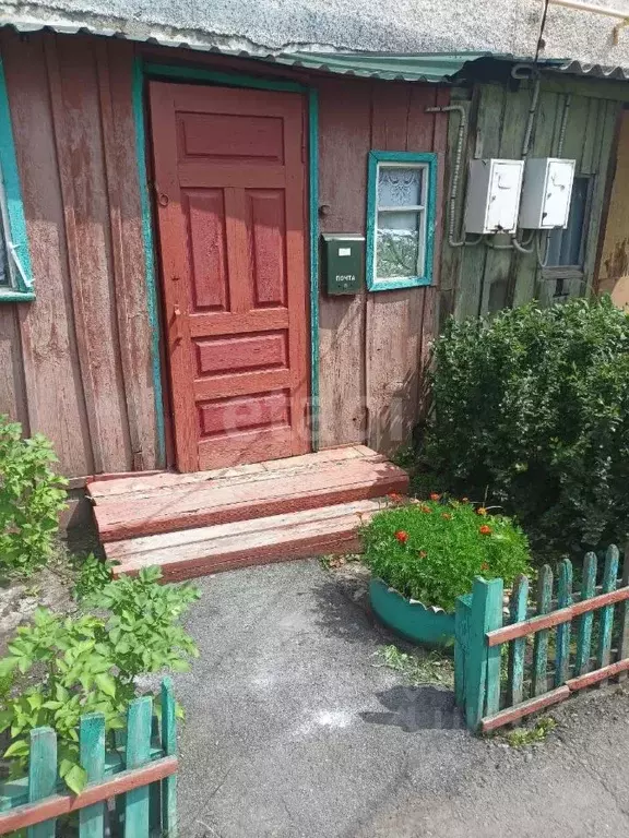 3-к кв. Омская область, Шербакульский район, с. Екатеринославка ул. ... - Фото 0