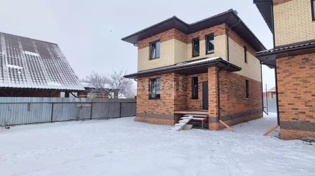 Дом в Тамбовская область, Тамбов Ровная ул., 11 (122 м) - Фото 0