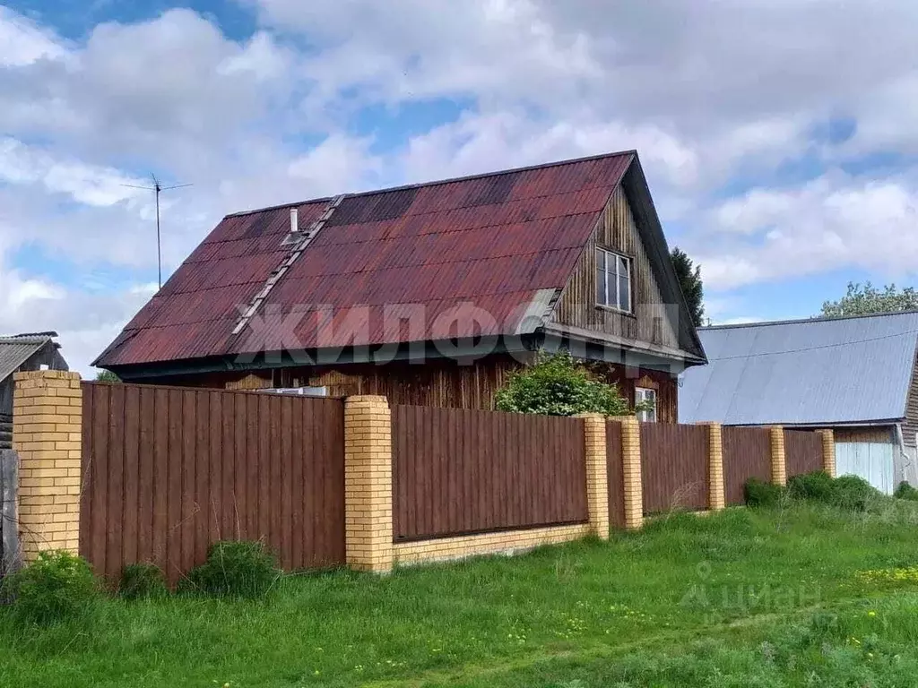 Дом в Новосибирская область, Ордынский район, с. Спирино ул. Ленина ... - Фото 1