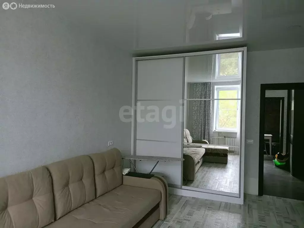 2-комнатная квартира: Златоуст, улица Тургенева, 12 (55.7 м) - Фото 1