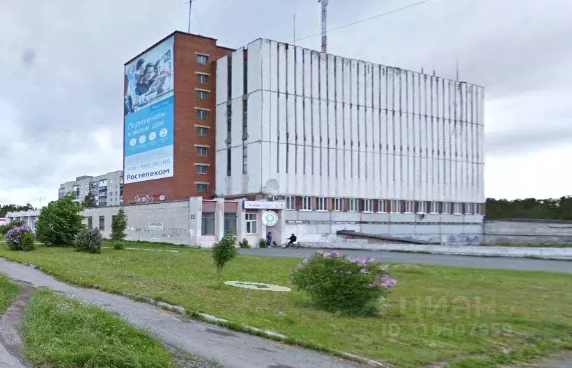 Помещение свободного назначения в Свердловская область, Полевской ул. ... - Фото 0