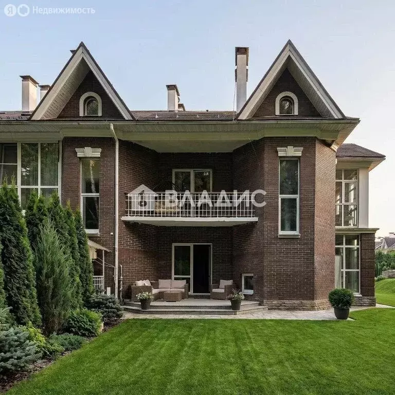 Дом в деревня Подолино, микрорайон Фирсановка Лайф, 8 (350 м) - Фото 1
