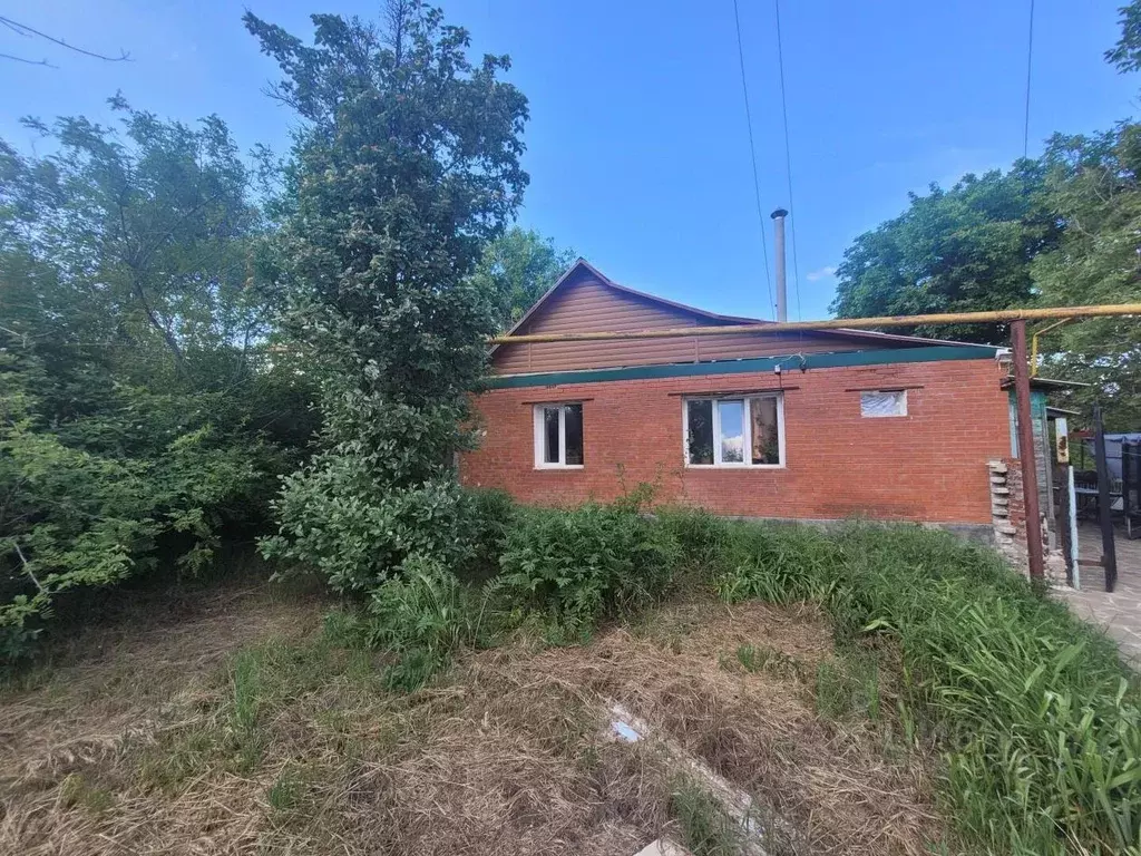 Дом в Ростовская область, Красный Сулин ул. Галатова, 137 (58 м) - Фото 1