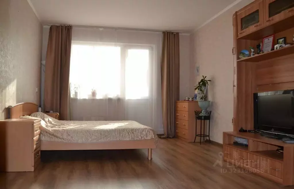 2-к кв. Свердловская область, Екатеринбург ул. Чекистов, 7 (67.6 м) - Фото 1