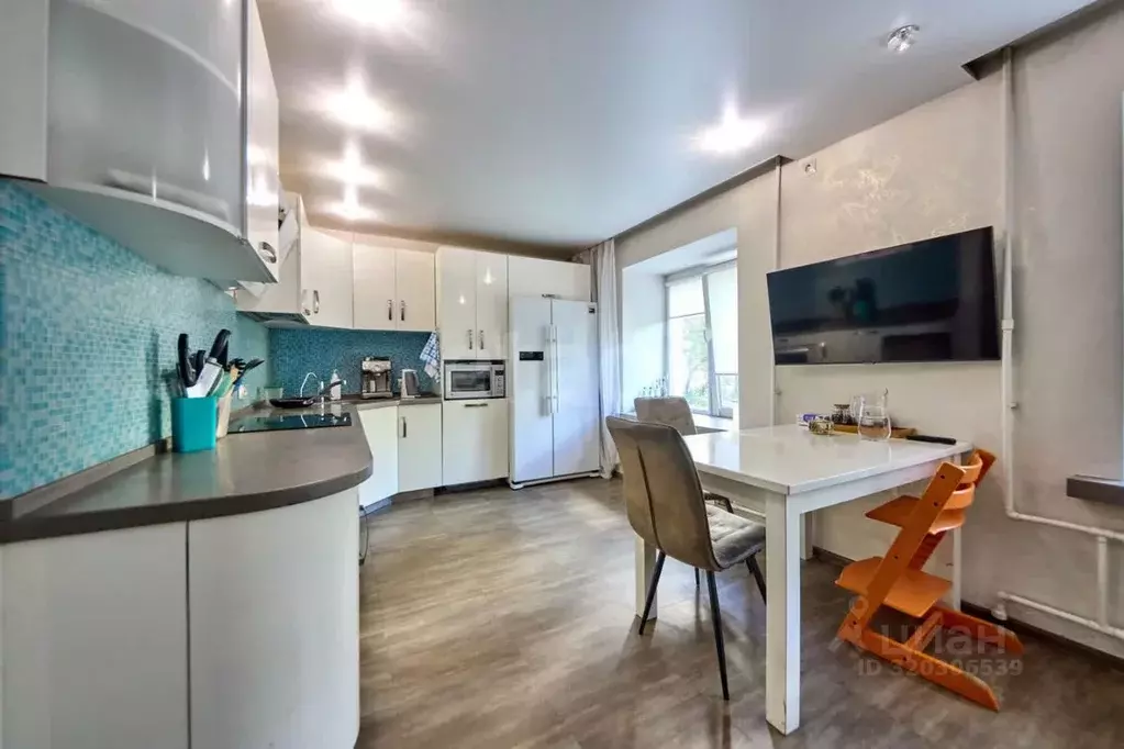 4-к кв. Хабаровский край, Хабаровск ул. Запарина, 59 (84.7 м) - Фото 1