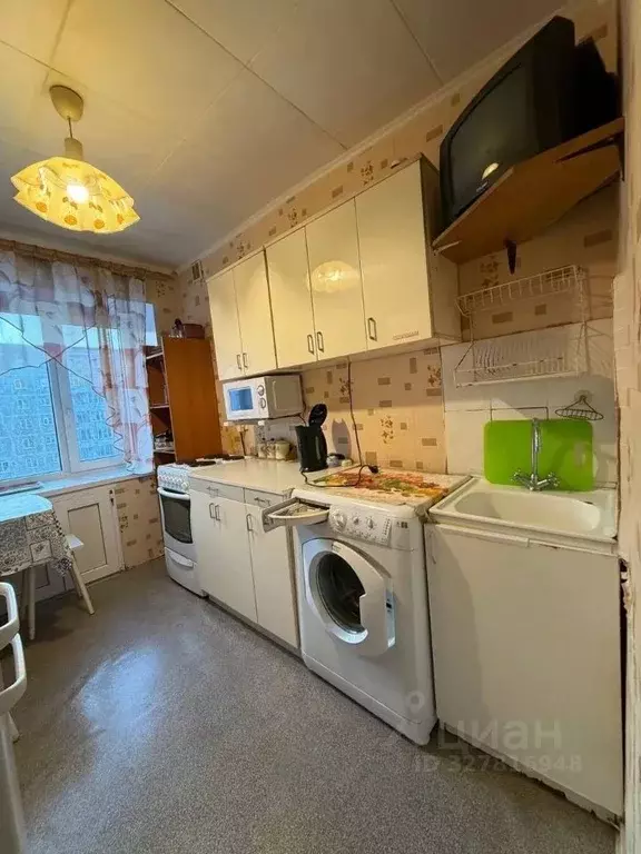 1-к кв. Свердловская область, Екатеринбург ул. Боровая, 24 (32.0 м) - Фото 1