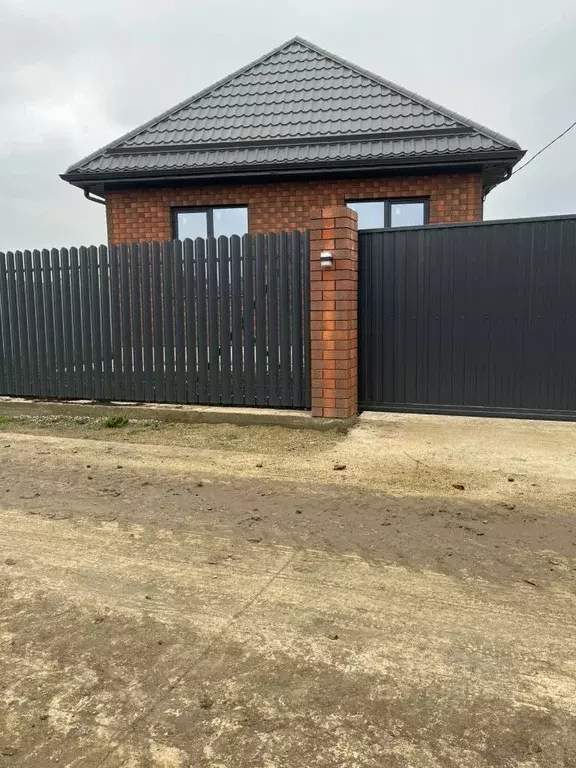 Дом в Адыгея, Тахтамукайский район, Энем пгт  (80 м) - Фото 2