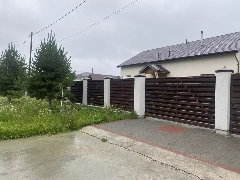 Коттедж в Свердловская область, Полевской муниципальный округ, с. ... - Фото 1