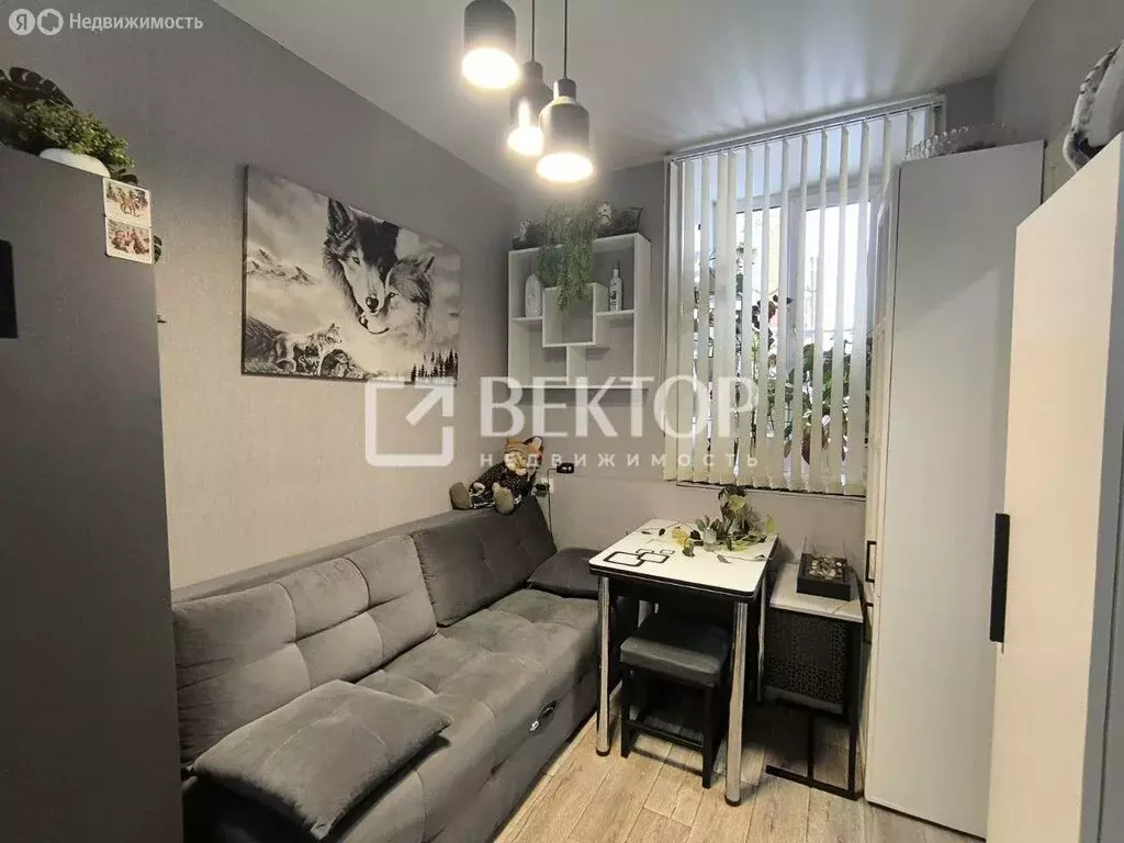 3-комнатная квартира: Фурманов, Социалистическая улица, 41 (50 м) - Фото 1