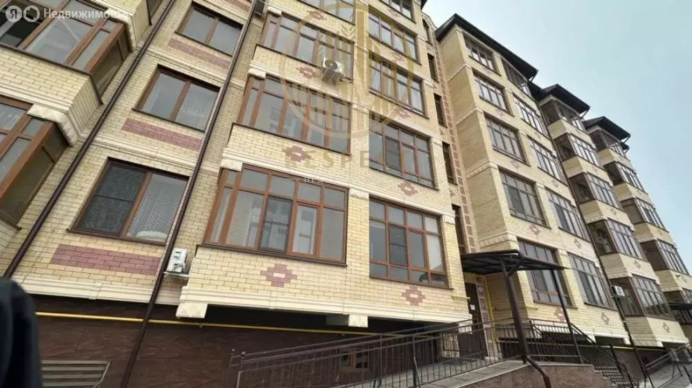 1-комнатная квартира: Ессентуки, улица Пушкина, 1 (40 м) - Фото 0