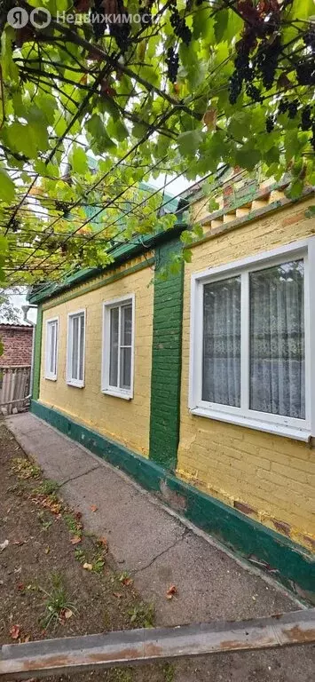 Дом в Сальск, район Новосальск, улица Победы, 17 (70.7 м) - Фото 1