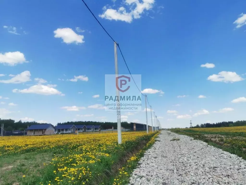 Участок в Московская область, Сергиево-Посадский городской округ, д. ... - Фото 0