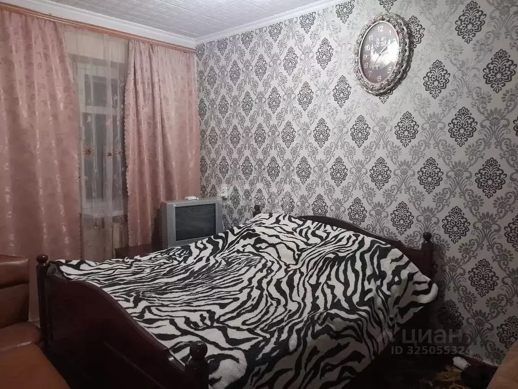 2-к кв. Крым, Ленино пгт ул. Шоссейная, 41 (59.0 м) - Фото 1