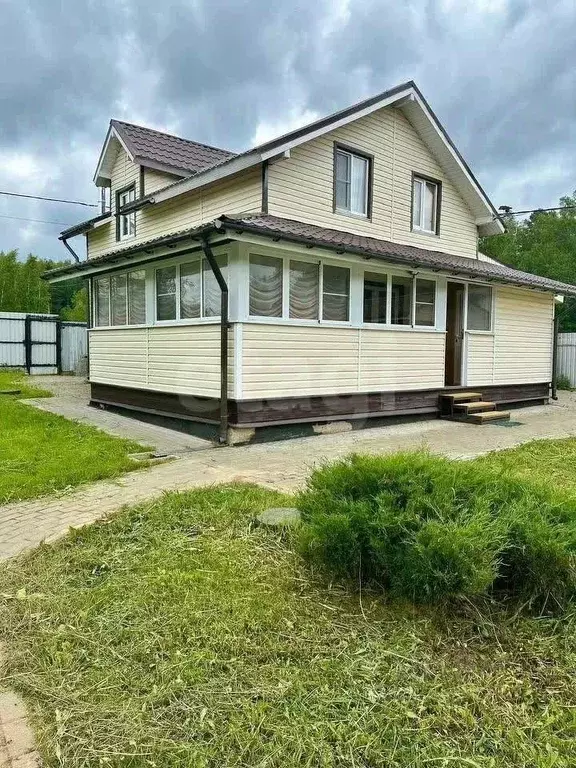 Дом в Калужская область, Малоярославецкий муниципальный округ, ... - Фото 0