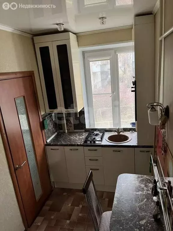 2-комнатная квартира: Миасс, улица Готвальда, 10 (46.9 м) - Фото 1