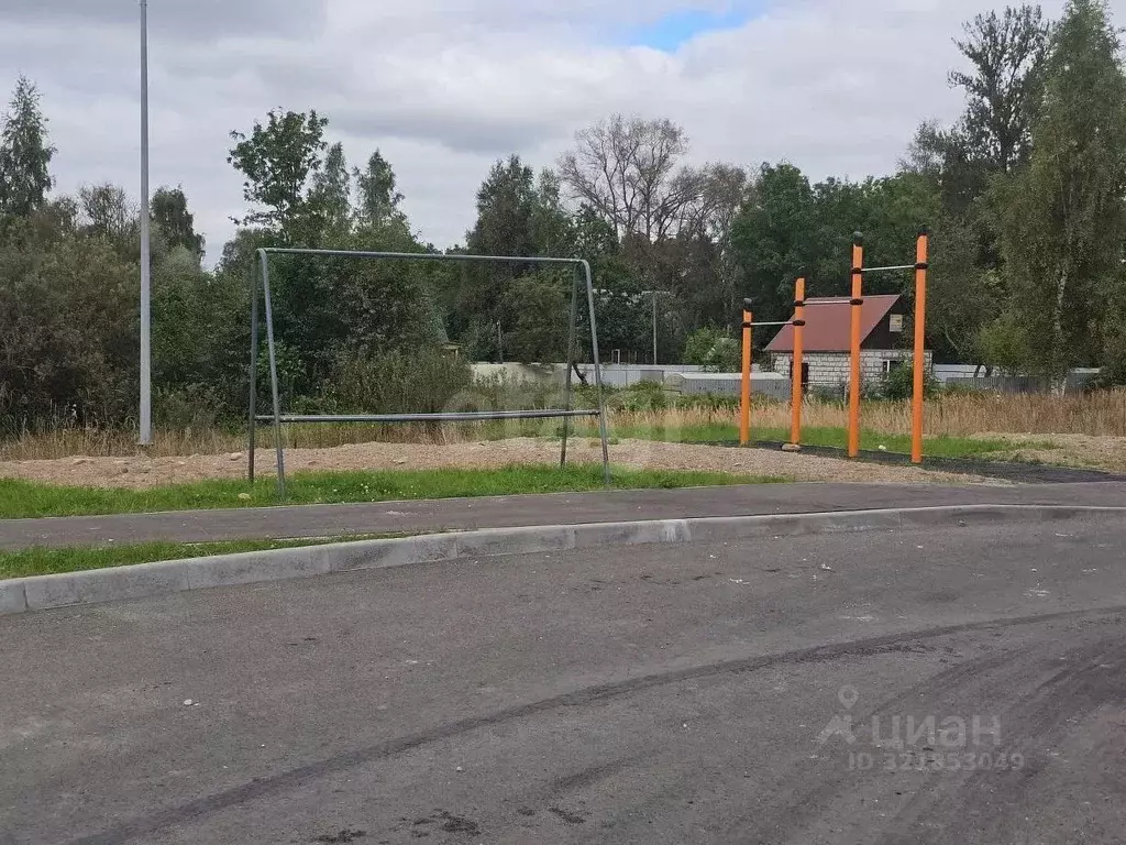 Студия Псковская область, Остров ул. Калинина, 82А (25.9 м) - Фото 1