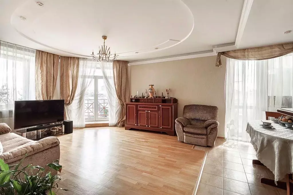 3-к кв. Санкт-Петербург бул. Новаторов, 26К2 (112.0 м) - Фото 0