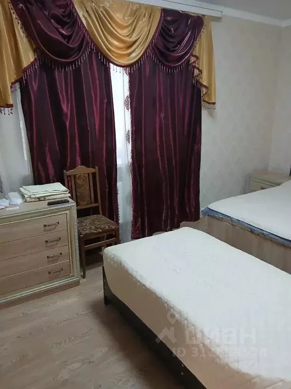 Комната Кабардино-Балкария, Тырныауз Эльбрусский район, Автогаражная ... - Фото 1