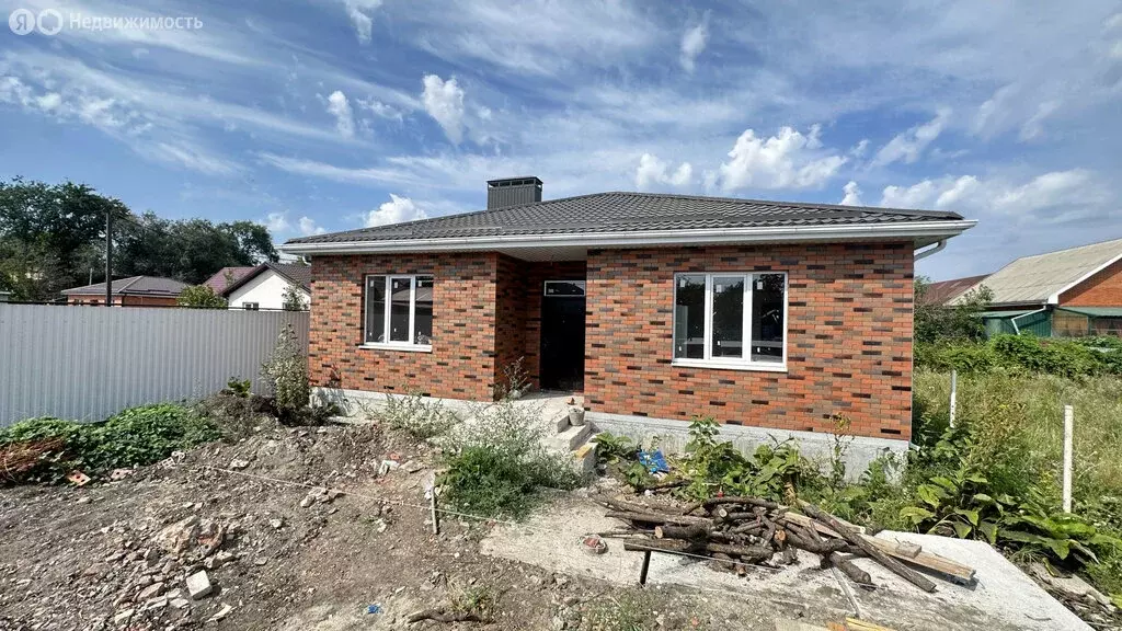 Дом в Батайск, улица Комарова (110 м) - Фото 2