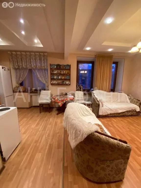 3-комнатная квартира: Северск, улица Свердлова, 5 (75.7 м) - Фото 1