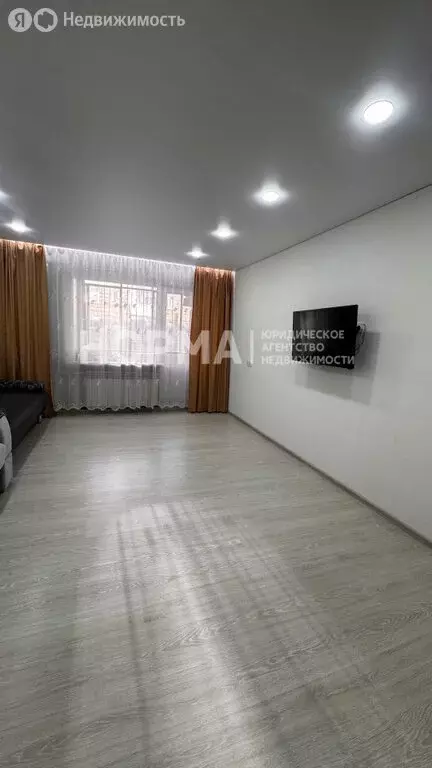 2-комнатная квартира: Октябрьский, 21-й микрорайон, 4/5 (49 м) - Фото 2