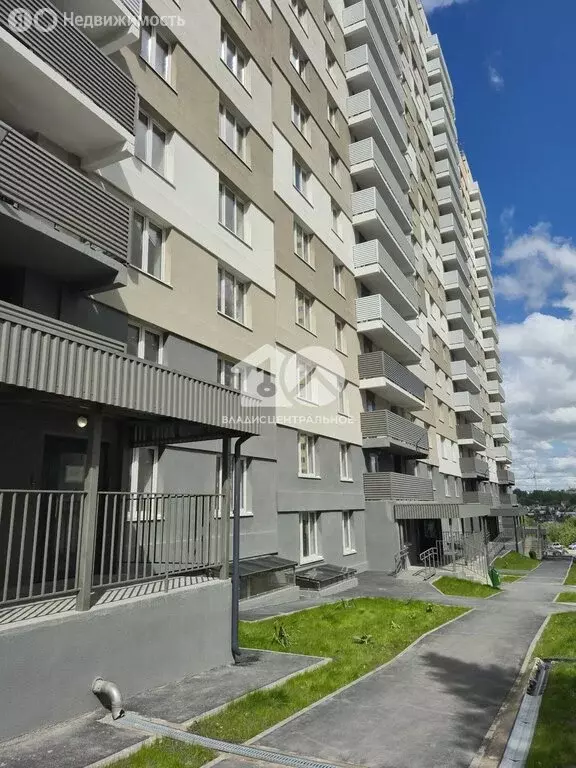 3-комнатная квартира: Новосибирск, Вилюйская улица, 1 (69.07 м) - Фото 0