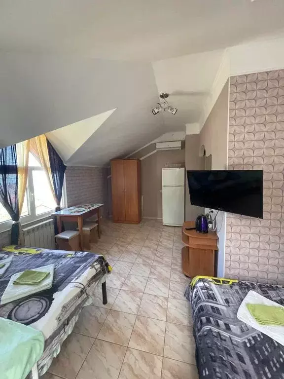 Комната Крым, Ялта ул. Ветеранов, 3 - Фото 1