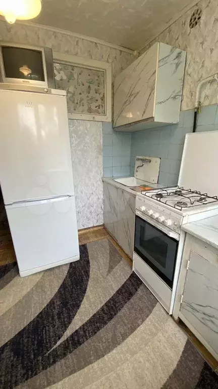 1-к. квартира, 31 м, 4/5 эт. - Фото 1