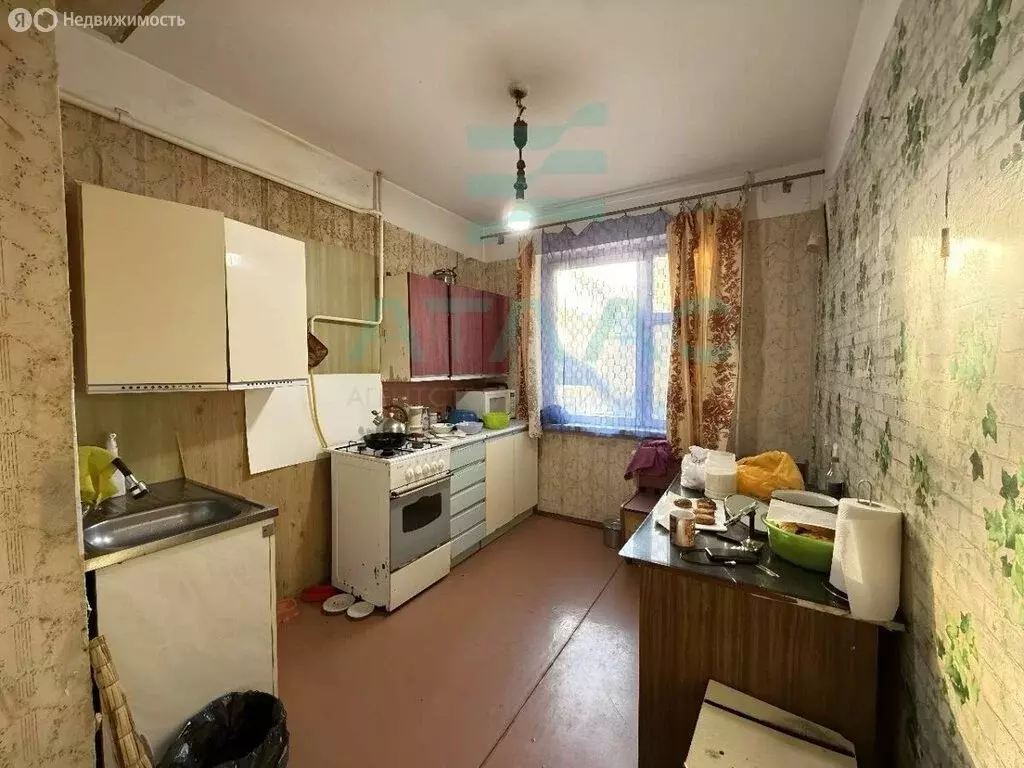 4-комнатная квартира: Симферополь, улица Маршала Жукова, 29 (80.9 м) - Фото 1