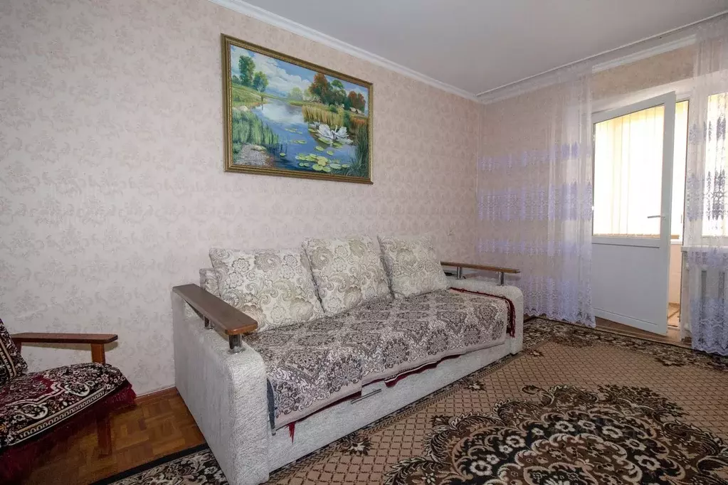 3-к кв. Краснодарский край, Славянск-на-Кубани ул. Ленина, 95 (60.9 м) - Фото 1