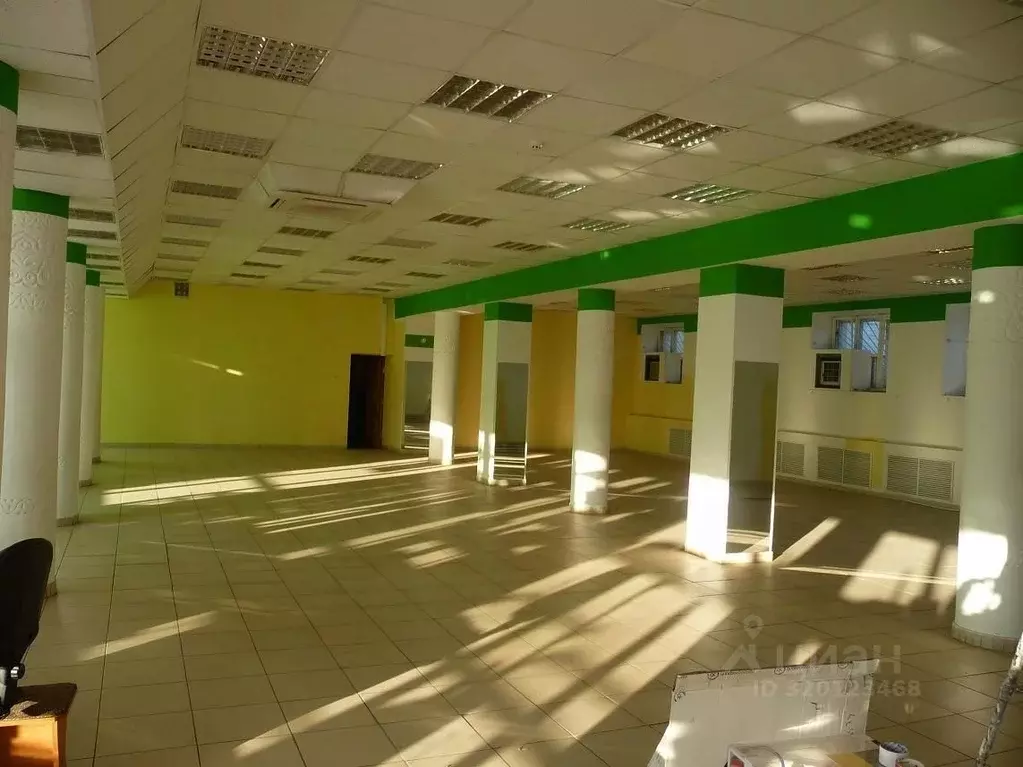 Торговая площадь в Татарстан, Альметьевск ул. Ленина, 2А (541 м) - Фото 0