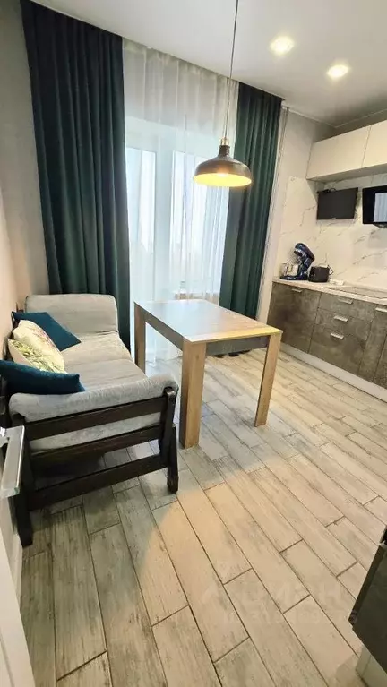 2-к кв. Ленинградская область, Гатчина Пушкинское ш., 13к4 (55.5 м) - Фото 0