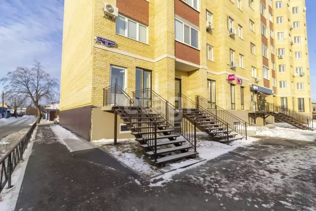 Помещение свободного назначения в Тюменская область, Тюмень ул. ... - Фото 1