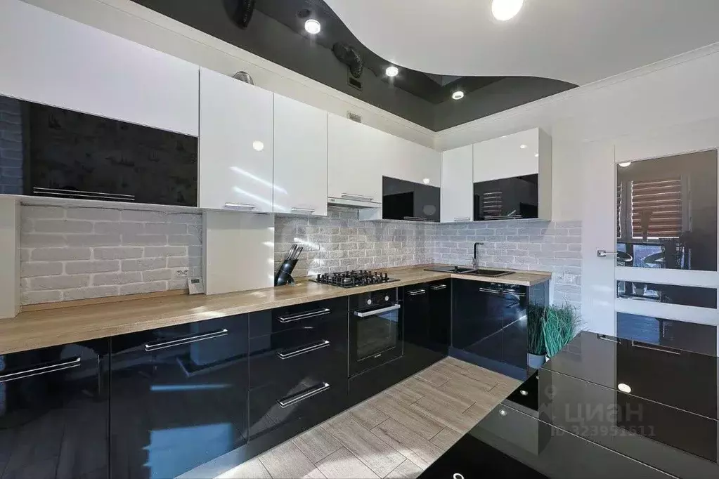 1-к кв. Калининградская область, Калининград ул. Генерала Челнокова, ... - Фото 2