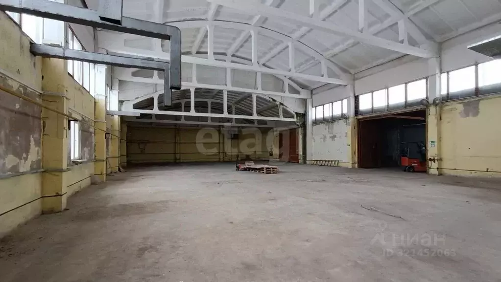 Склад в Смоленская область, Рославльский муниципальный округ, д. Малые ... - Фото 1