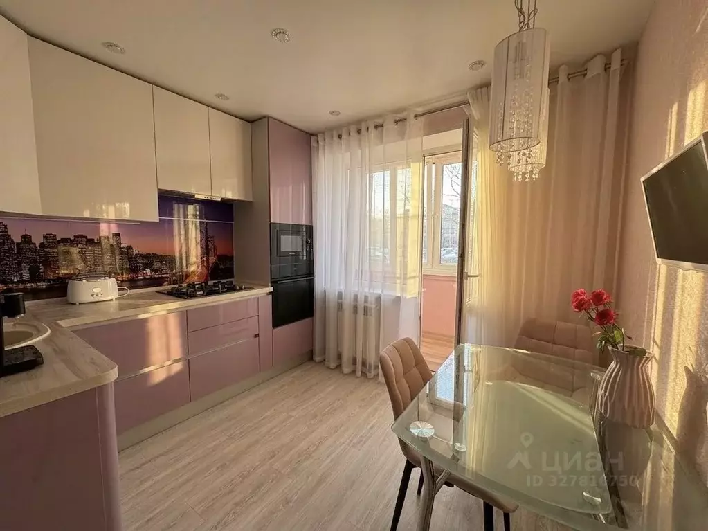 3-к кв. Московская область, Серпухов ул. Захаркина, 7в (67.9 м) - Фото 2