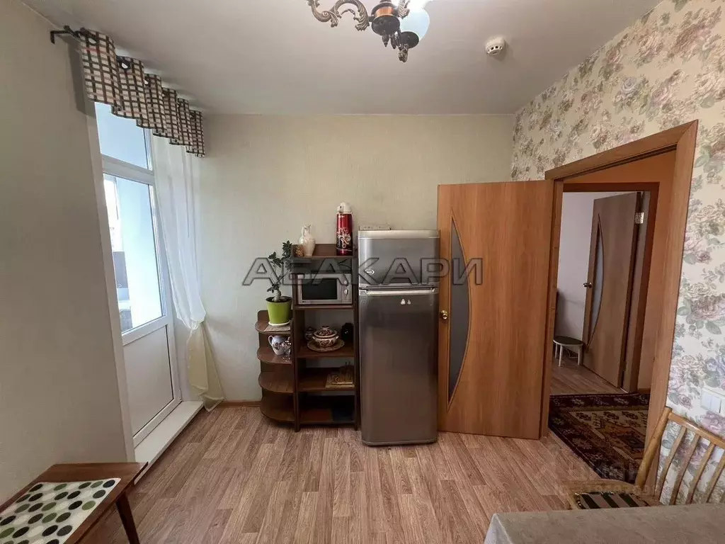 3-к кв. Красноярский край, Красноярск ул. Алексеева, 39 (95.0 м) - Фото 1