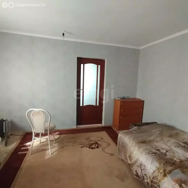 Дом в Ялуторовский район, село Сингуль Татарский, улица Мусы Джалиля ... - Фото 0