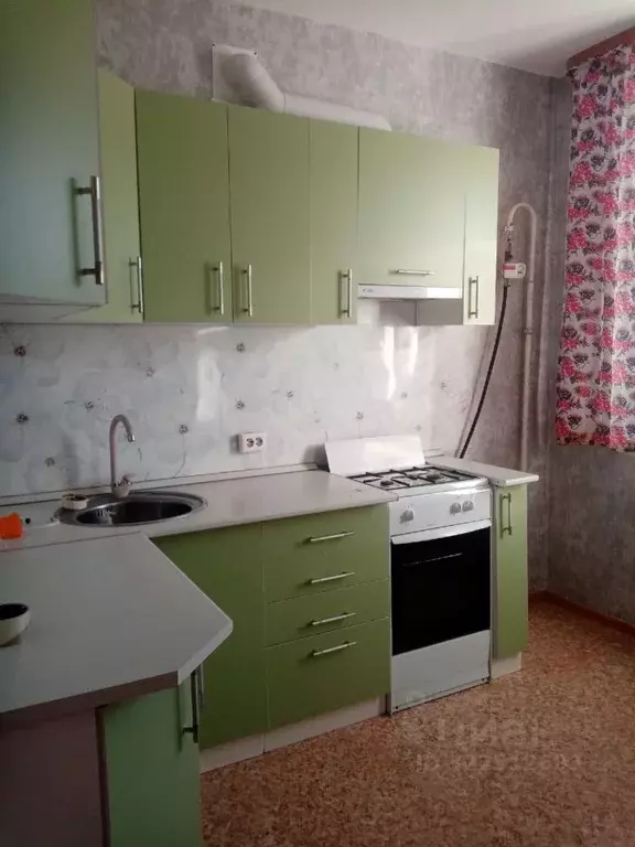 1-к кв. Курганская область, Курган Заозерный жилрайон, 6А мкр, 16 ... - Фото 0