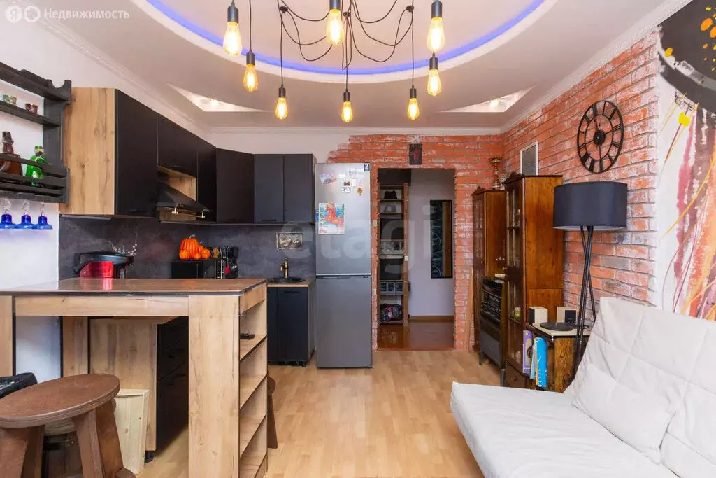 2-комнатная квартира: Тюмень, Вересковая улица, 3 (50.6 м) - Фото 2