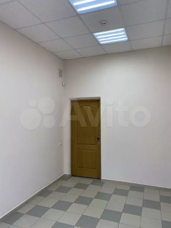 Новый склад на Малиновского/ 339Стрелковой, 4 м - Фото 1