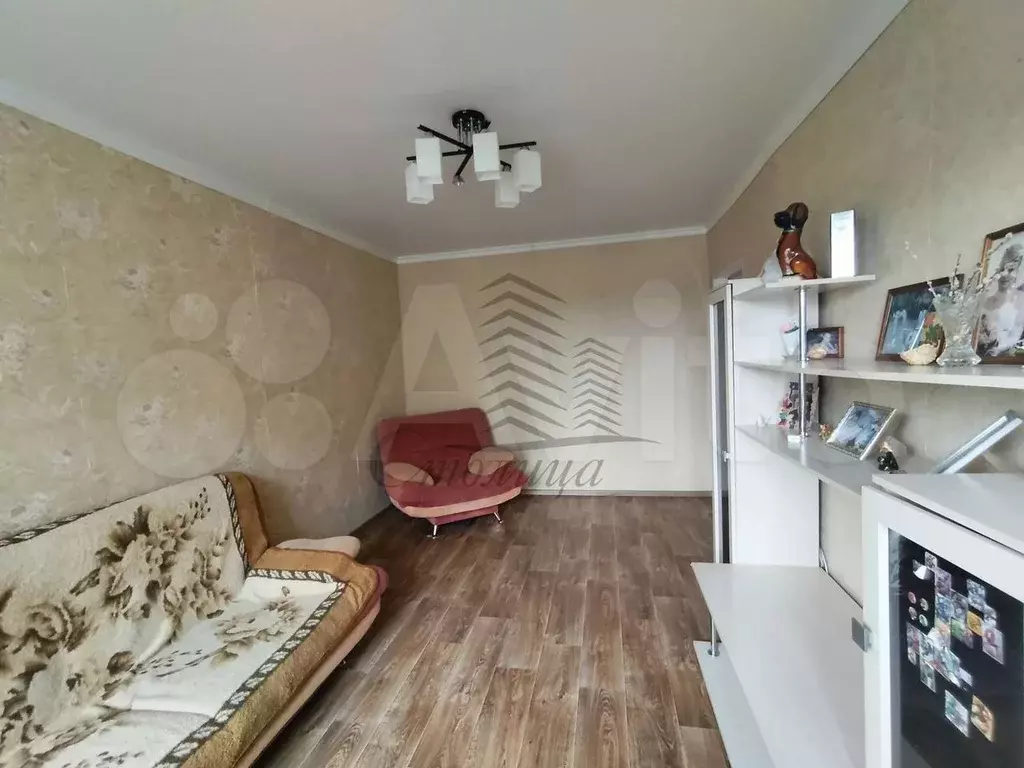 3-к. квартира, 60 м, 6/9 эт. - Фото 0