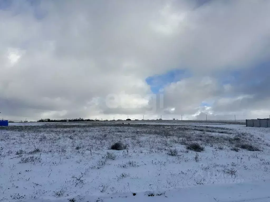 Участок в Крым, Симферопольский район, Чистенское с/пос, с. Левадки  ... - Фото 0
